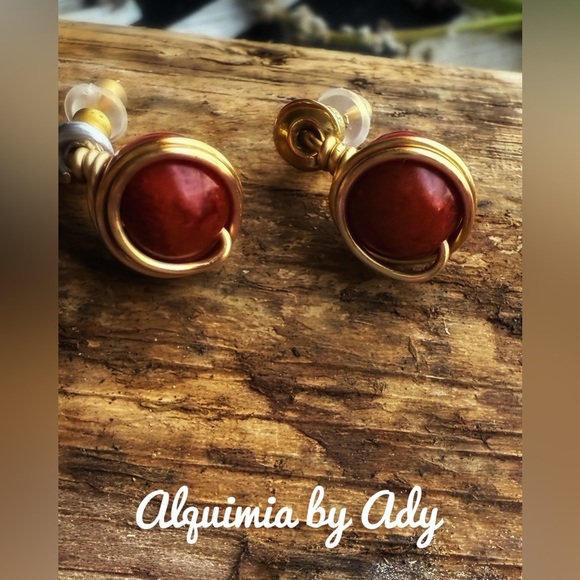 Alquimia Gold and Red jade Earrings - Picture 1 of 1